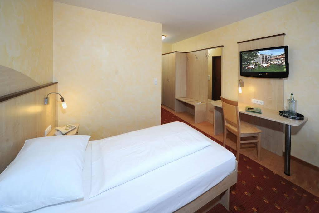 Hotel Wolfringmuehle Fensterbach Dış mekan fotoğraf